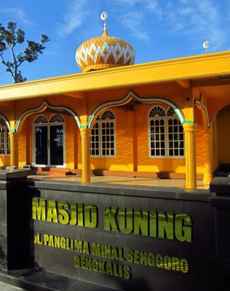 Masjid Kuning